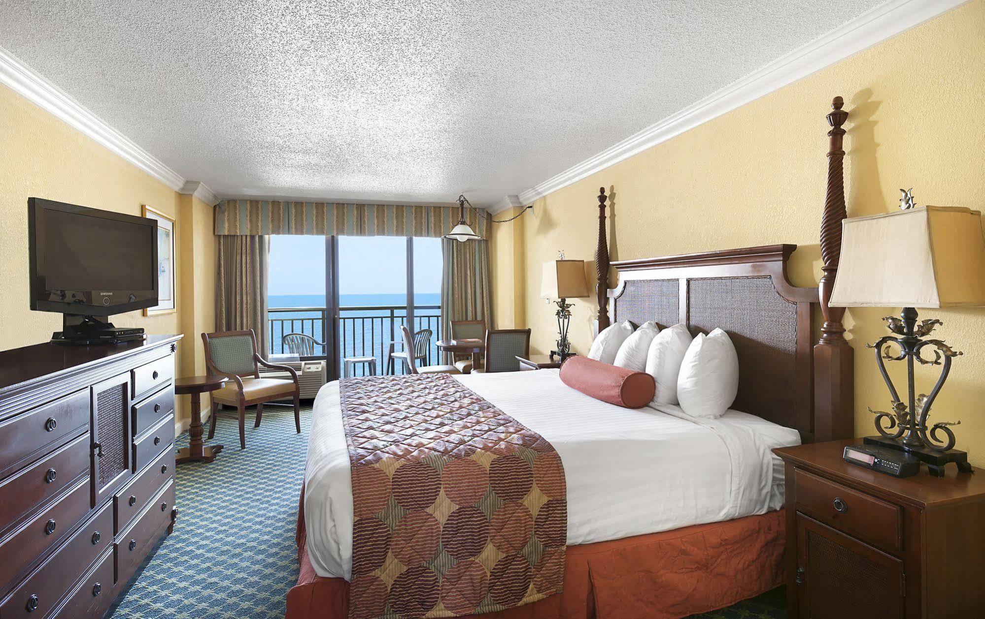 Holiday Pavilion Resort On The Boardwalk Myrtle Beach Exteriör bild
